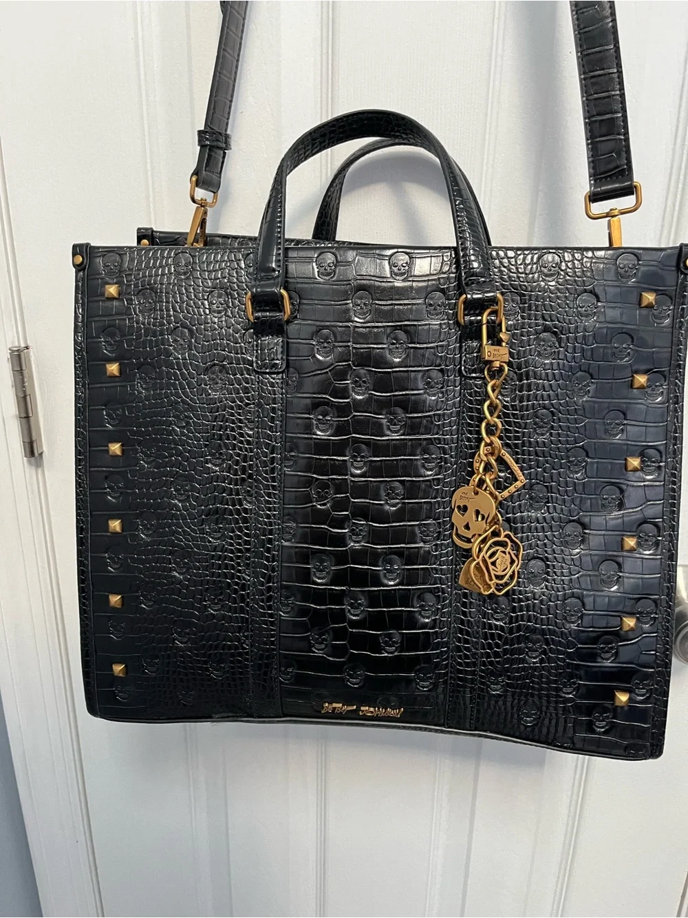 Betsey Johnson Black Skull Studded Shoulder Crossbody Gold Hardware Charm Goth